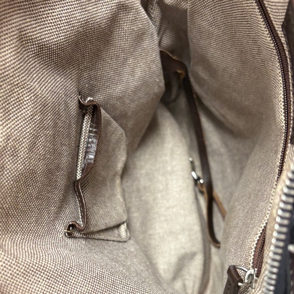 Dooney & Bourke Chic Dark Black Backpack with Logo - Picture 4 of 6